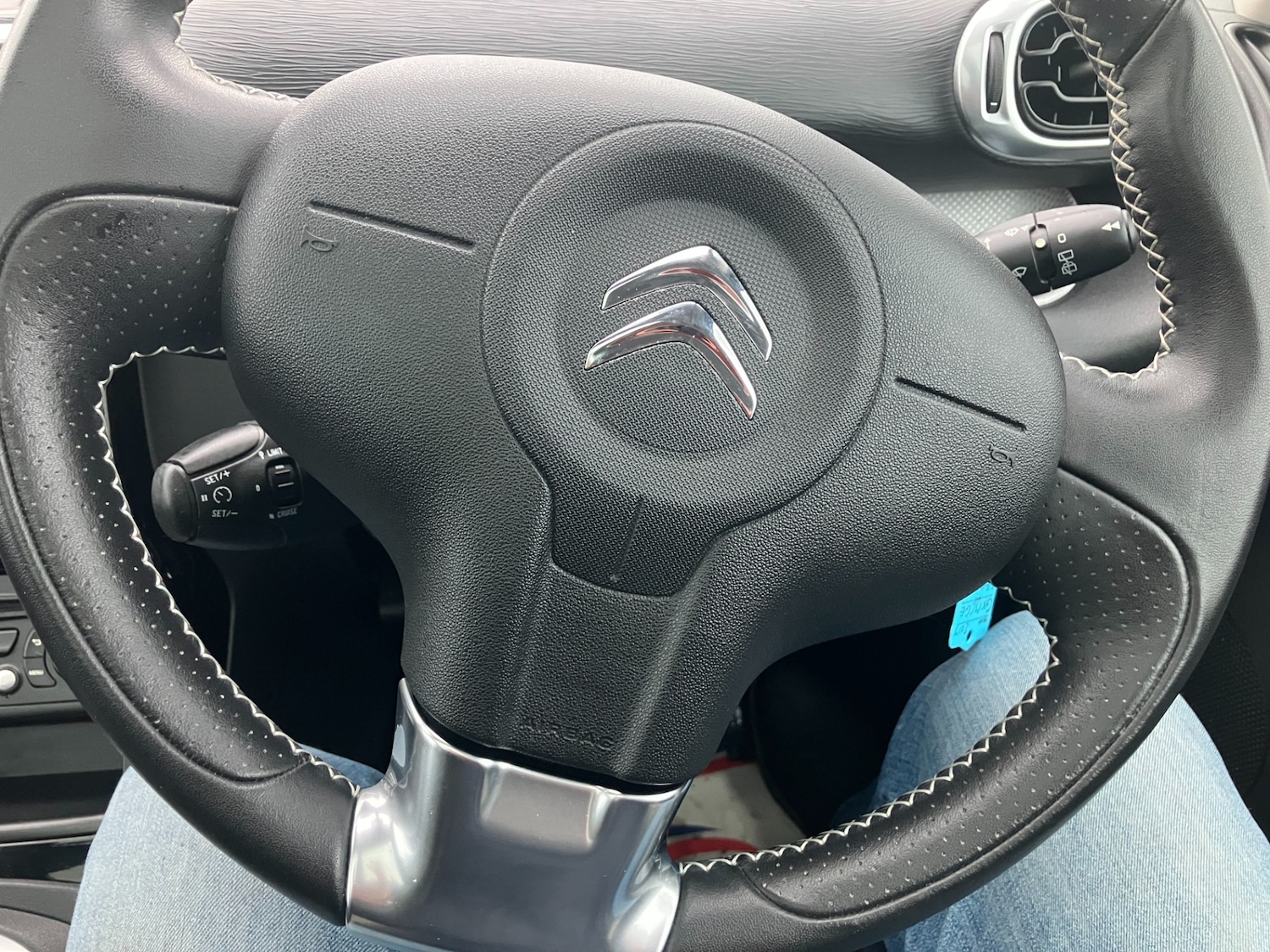 Used Citroen C3 Picasso 2017 for sale - 76461877: Photo 14