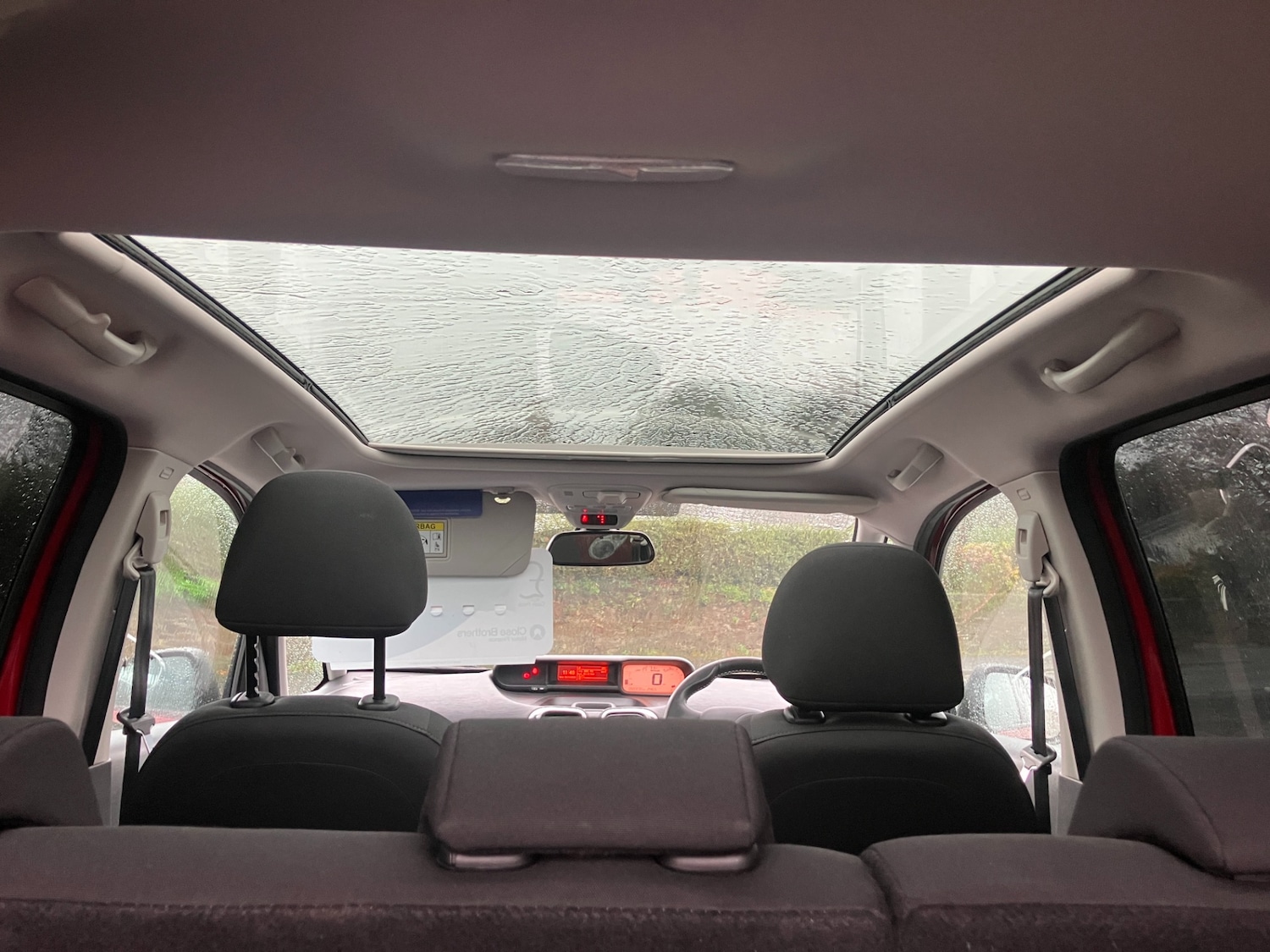 Used Citroen C3 Picasso 2017 for sale - 76461877: Photo 6