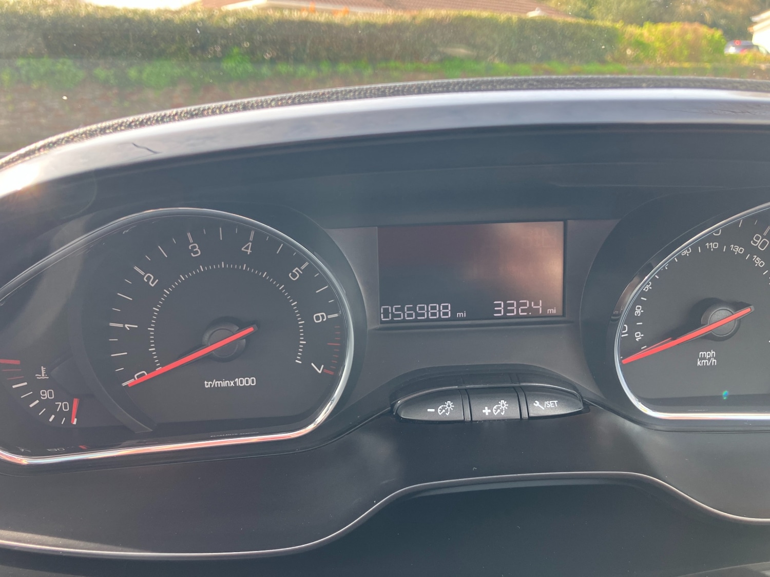 Used Peugeot 208 2014 for sale - 77984549: Photo 13