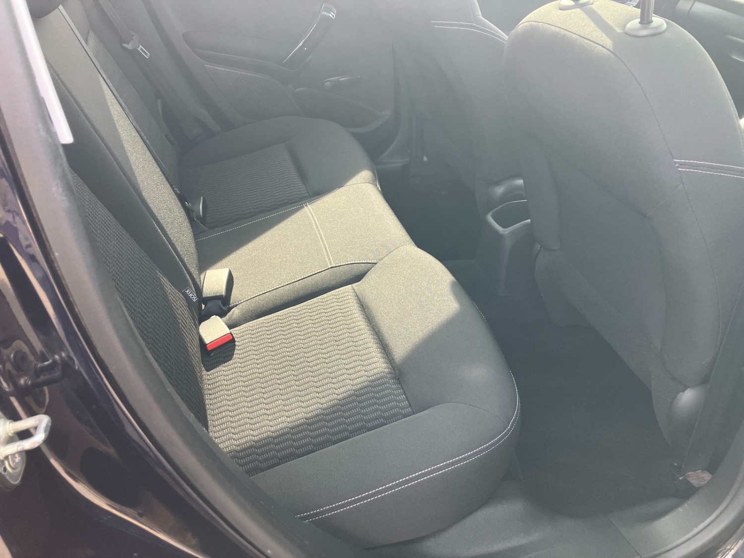 Used Peugeot 208 2014 for sale - 77984549: Photo 6