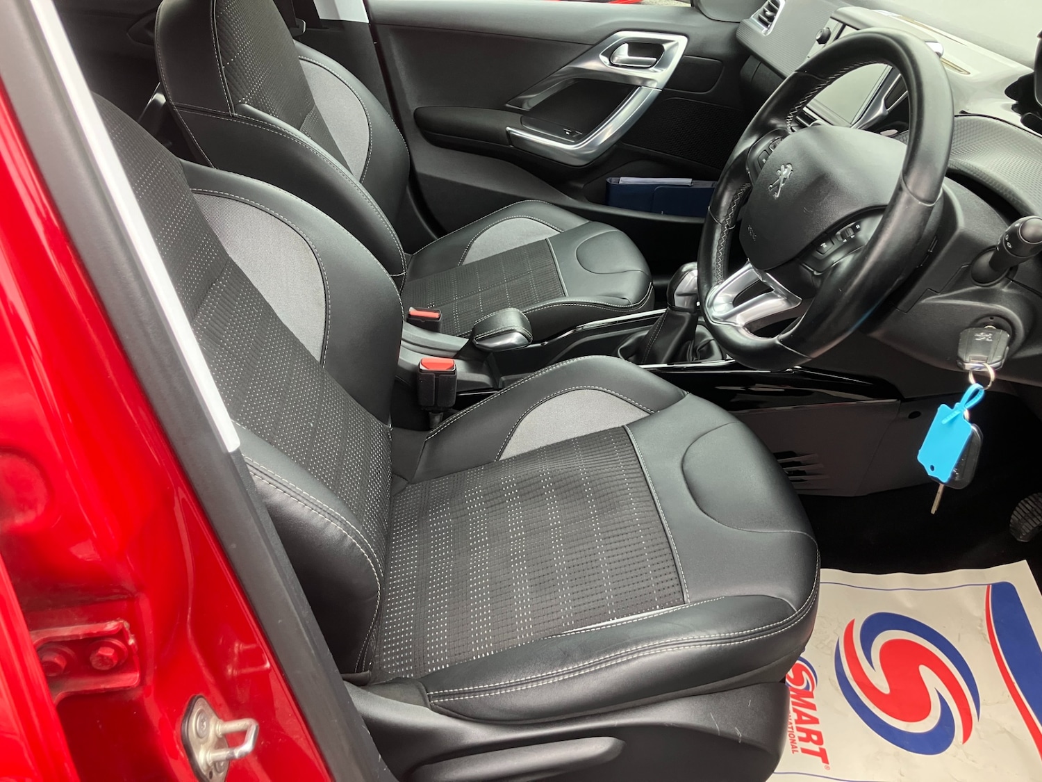 Used Peugeot 2008 2017 for sale - 76252609: Photo 11