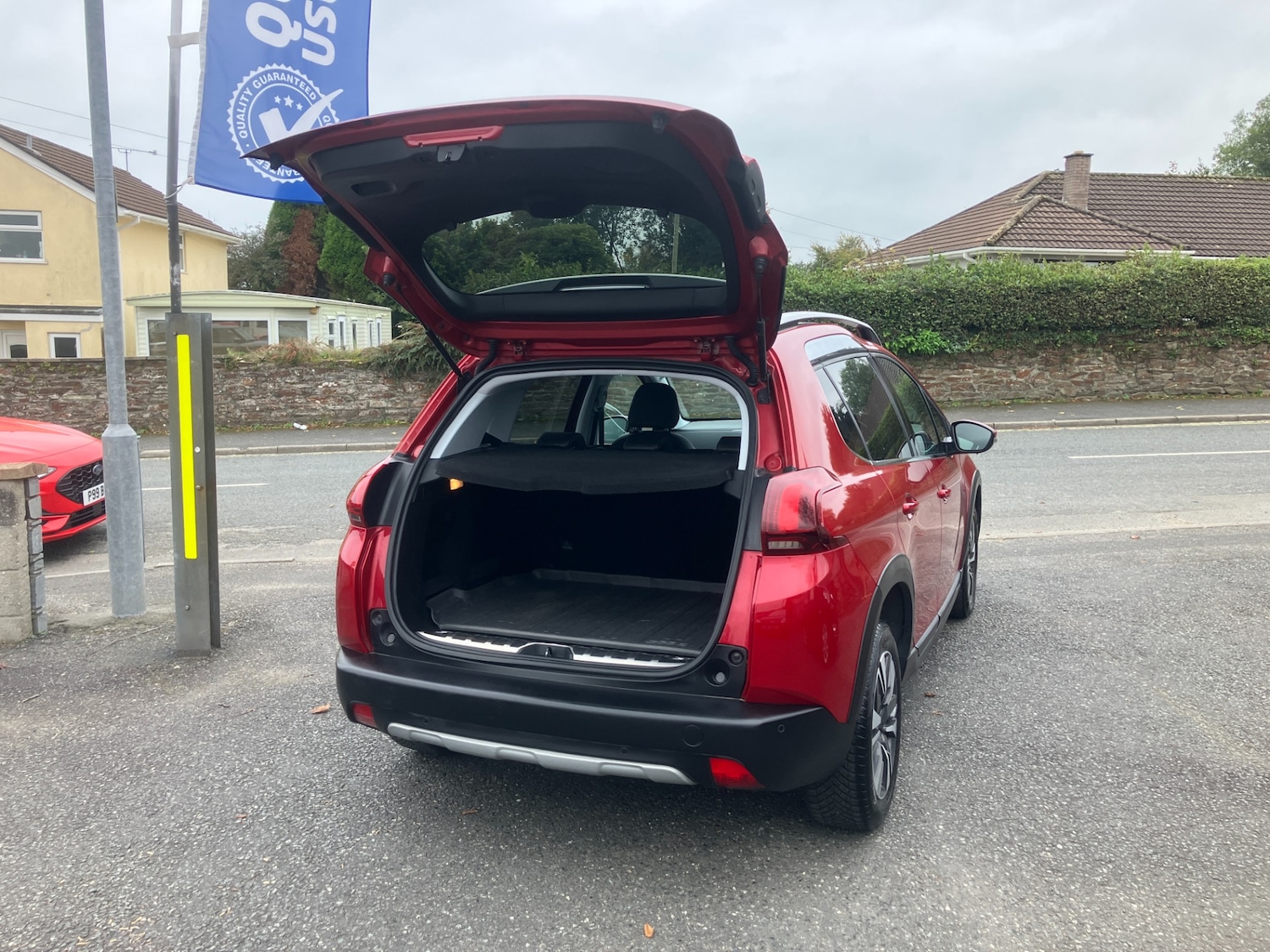 Used Peugeot 2008 2017 for sale - 76252609: Photo 3
