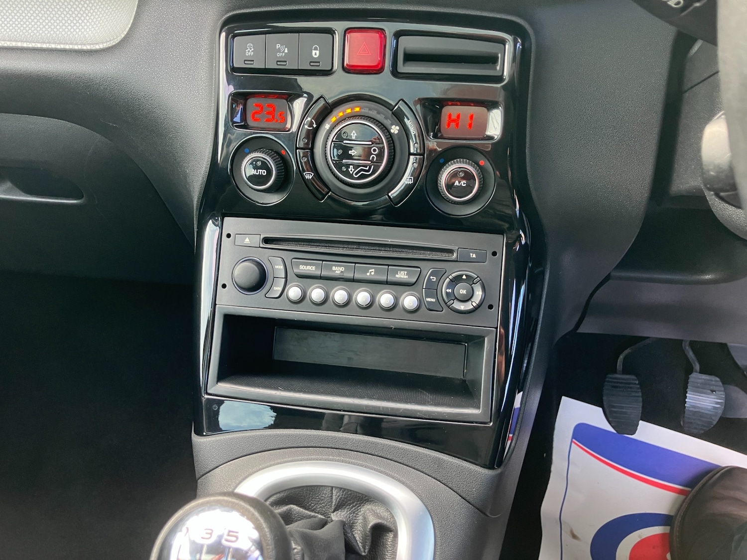 Used Citroen C3 Picasso 2017 for sale - 77568475: Photo 14