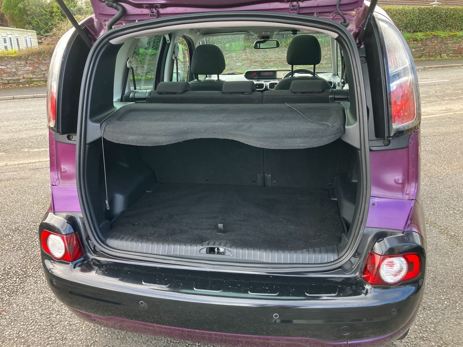 Used Citroen C3 Picasso 2017 for sale - 77568475: Photo 5