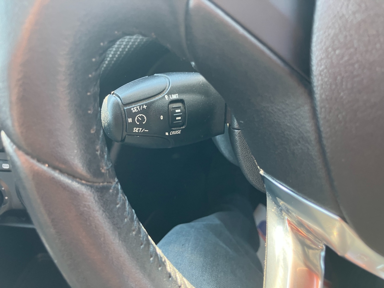 Used Peugeot 2008 2014 for sale - 77947020: Photo 10