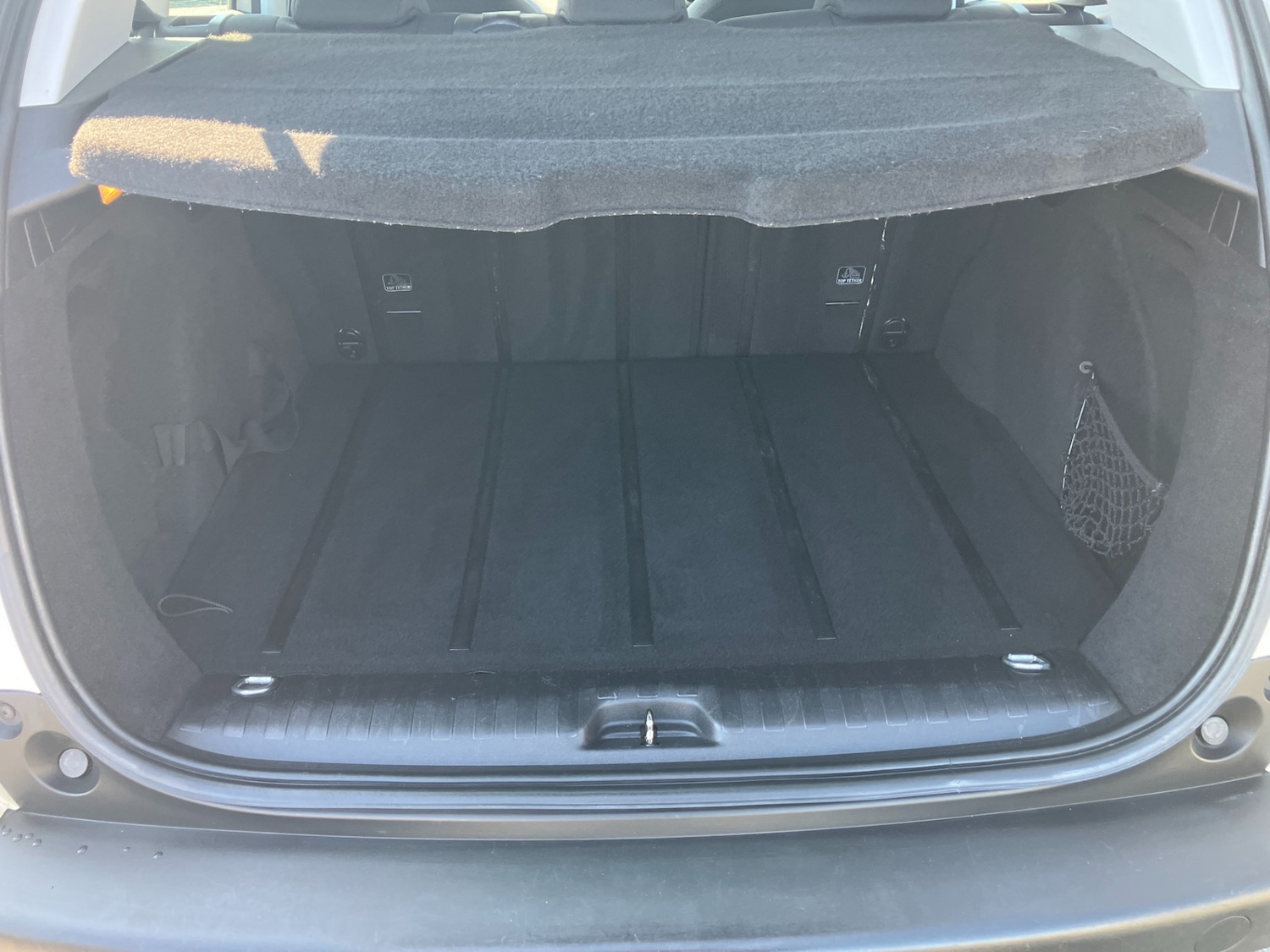 Used Peugeot 2008 2014 for sale - 77947020: Photo 4