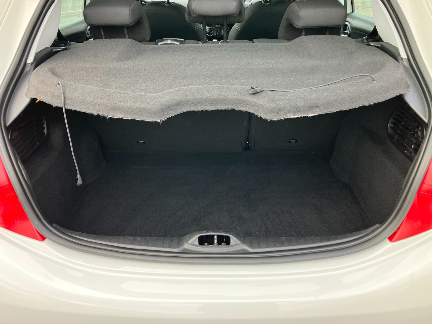 Used Peugeot 208 2014 for sale - 78027226: Photo 4