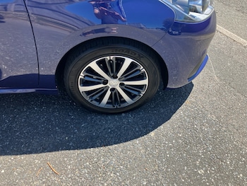 Used Peugeot 208 2016 for sale - 75203458: Photo