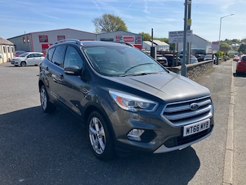 Used Ford Kuga 2017 for sale - 78360452: Photo