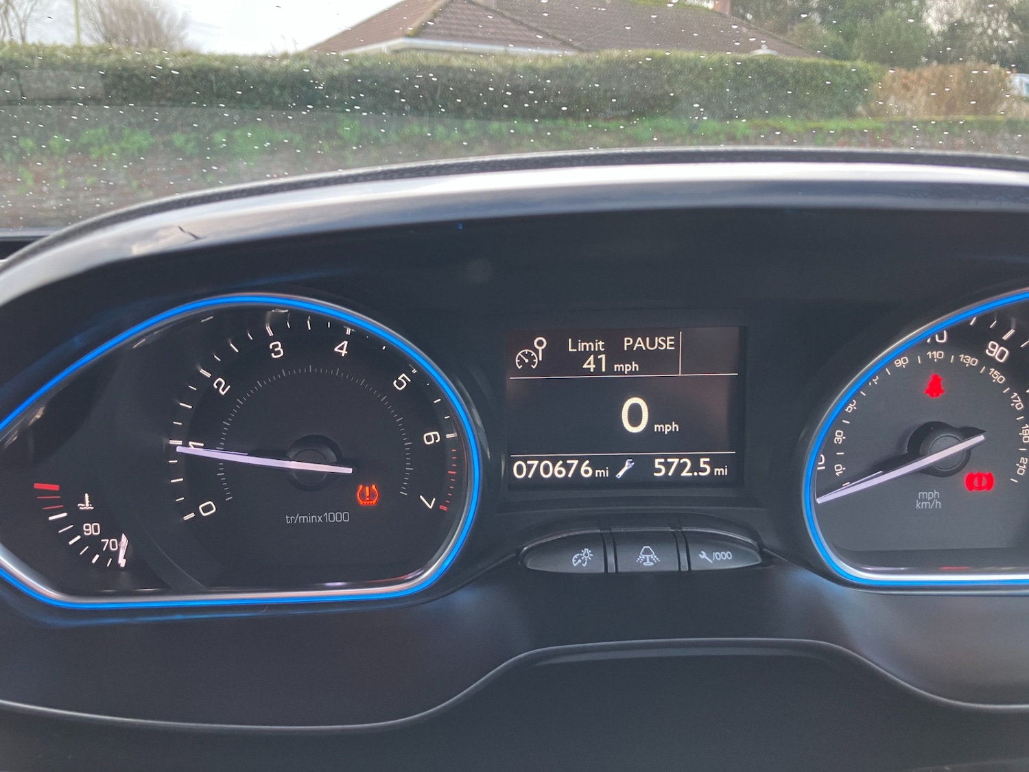 Used Peugeot 2008 2015 for sale - 77569018: Photo 14