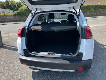 Used Peugeot 2008 2017 for sale - 78389763: Photo