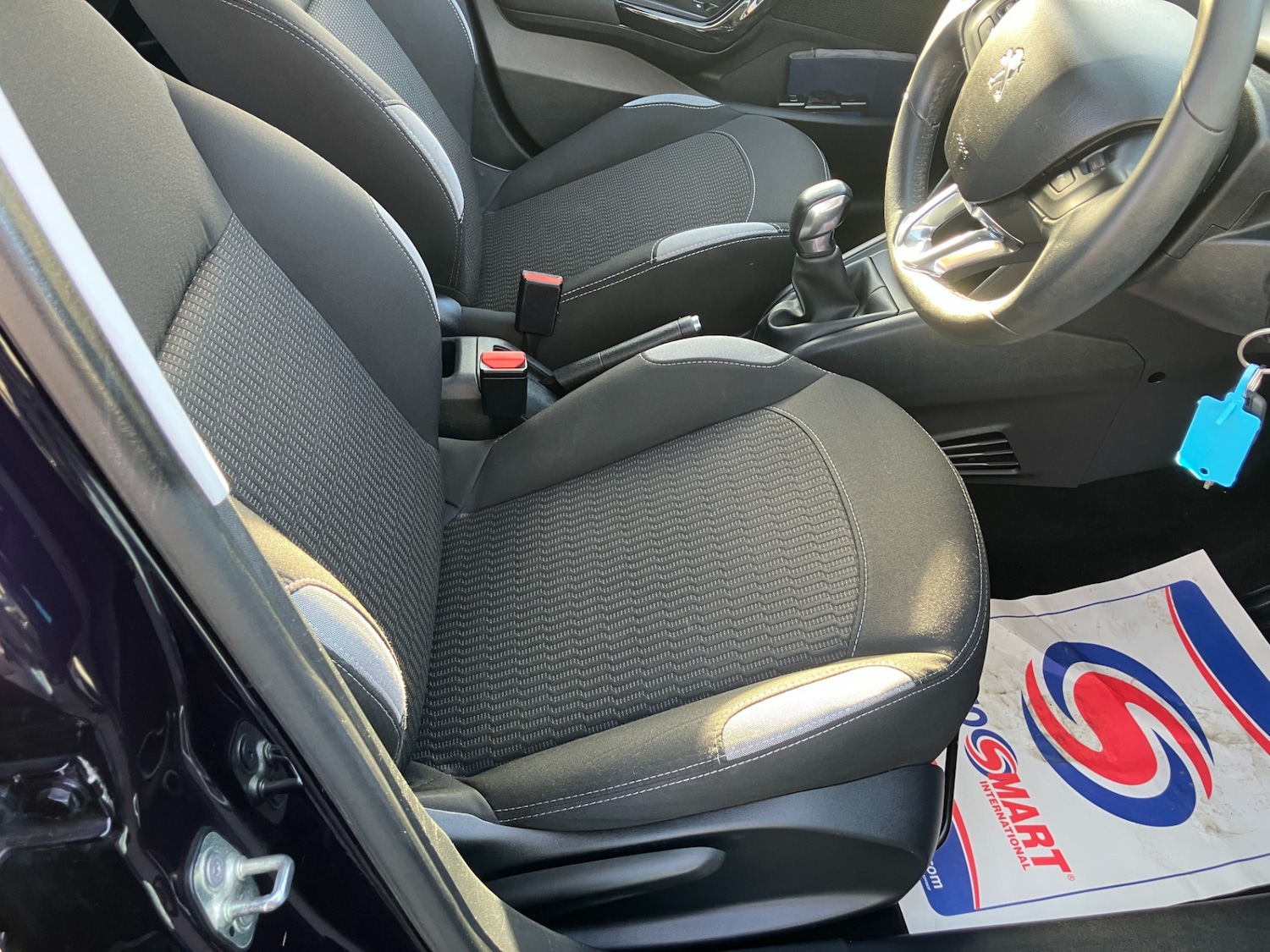 Used Peugeot 208 2014 for sale - 76382776: Photo 10