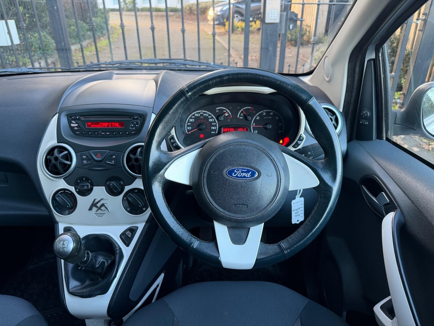 Used Ford Ka for sale - 76996565: Photo 32