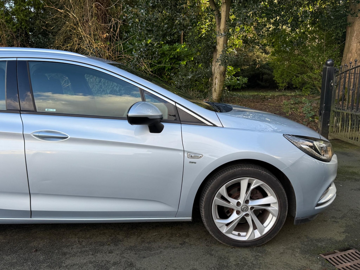 Used Vauxhall Astra for sale - 76993835: Photo 11