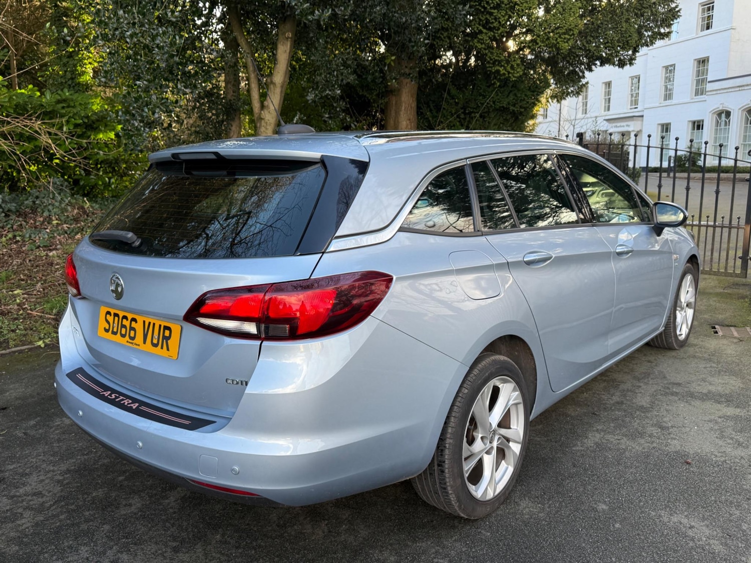 Used Vauxhall Astra for sale - 76993835: Photo 13