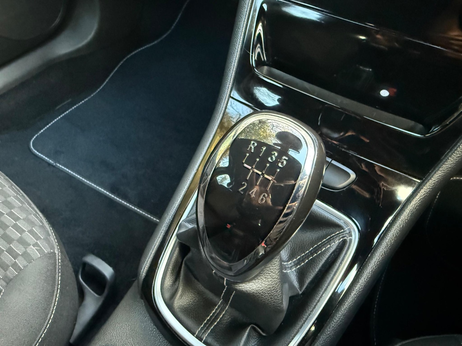 Used Vauxhall Astra for sale - 76993835: Photo 17