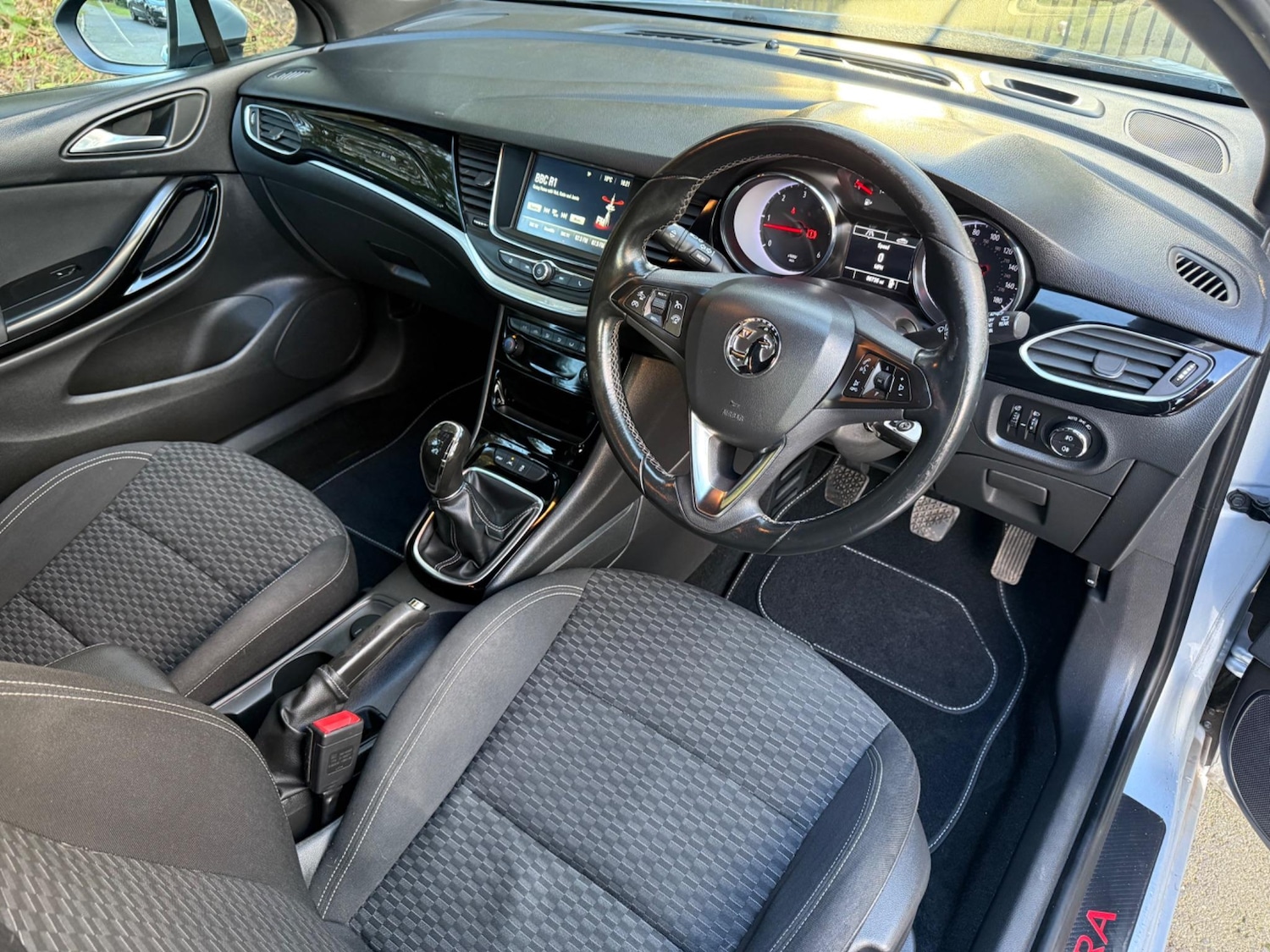 Used Vauxhall Astra for sale - 76993835: Photo 18