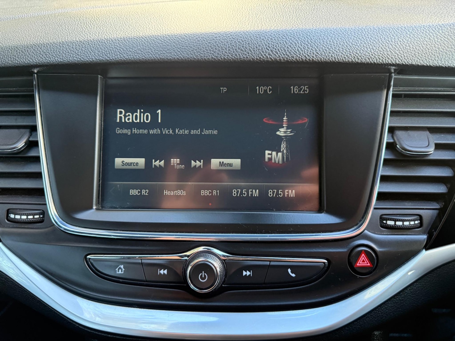 Used Vauxhall Astra for sale - 76993835: Photo 30