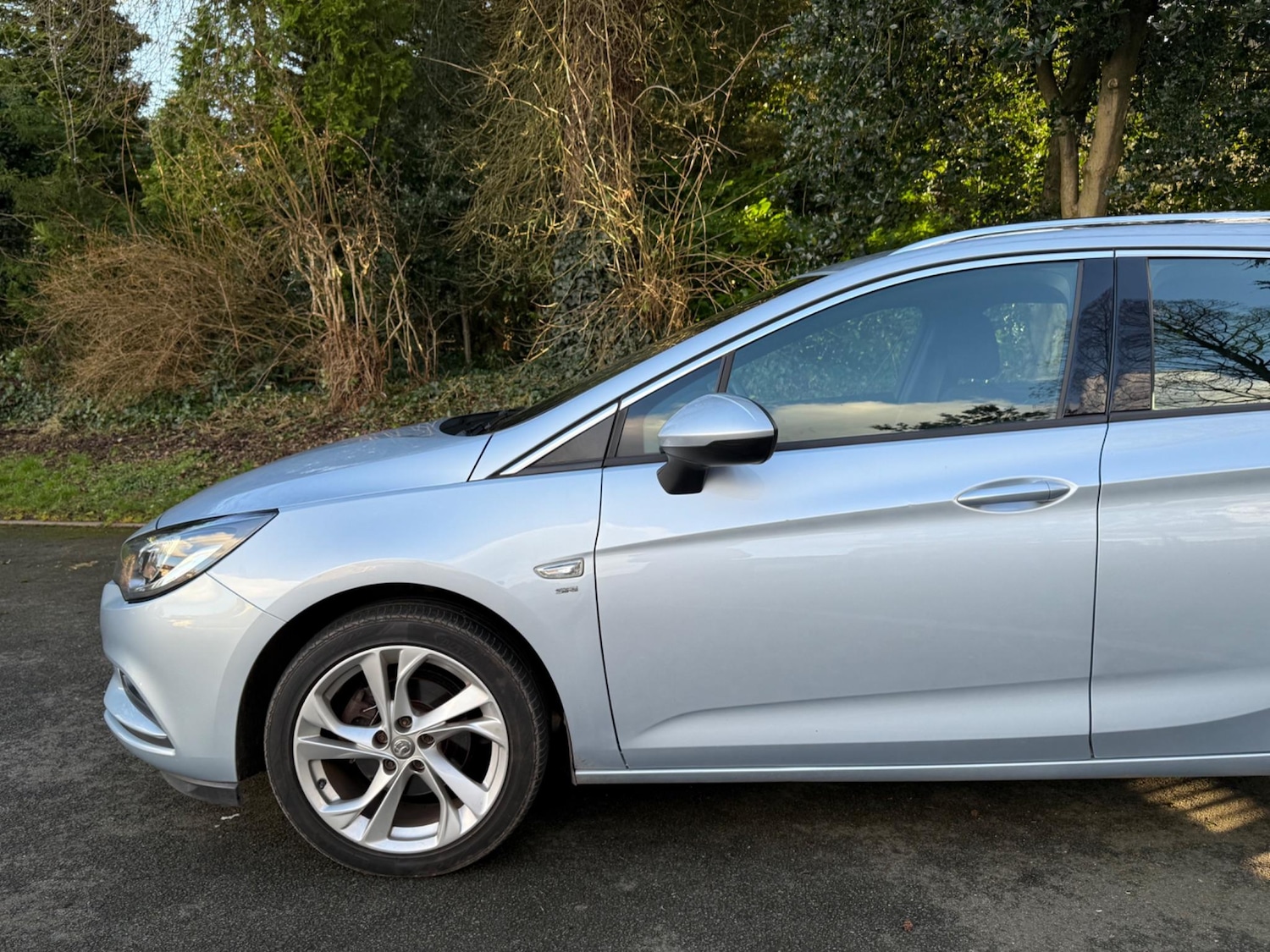 Used Vauxhall Astra for sale - 76993835: Photo 8