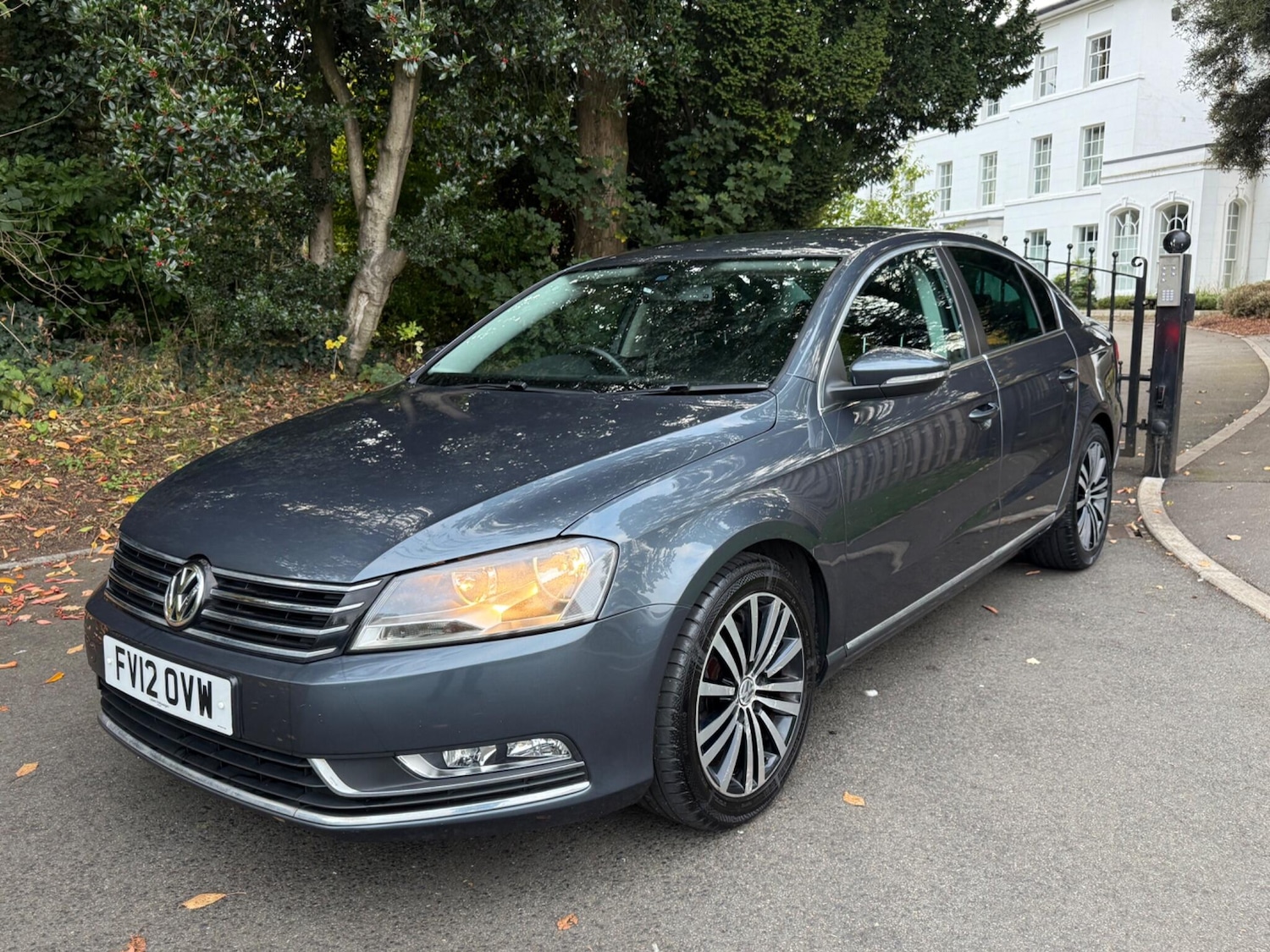 Used Volkswagen Passat 2012 for sale - 76993968: Photo 1