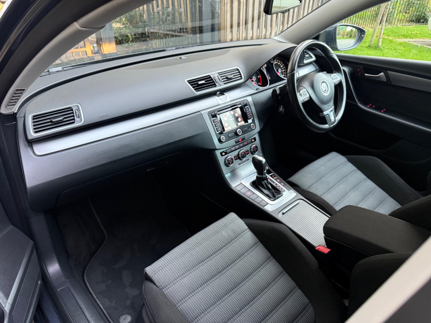 Used Volkswagen Passat 2012 for sale - 76993968: Photo 26