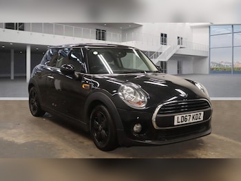 Used MINI Hatch 2017 for sale - 76425741: Photo