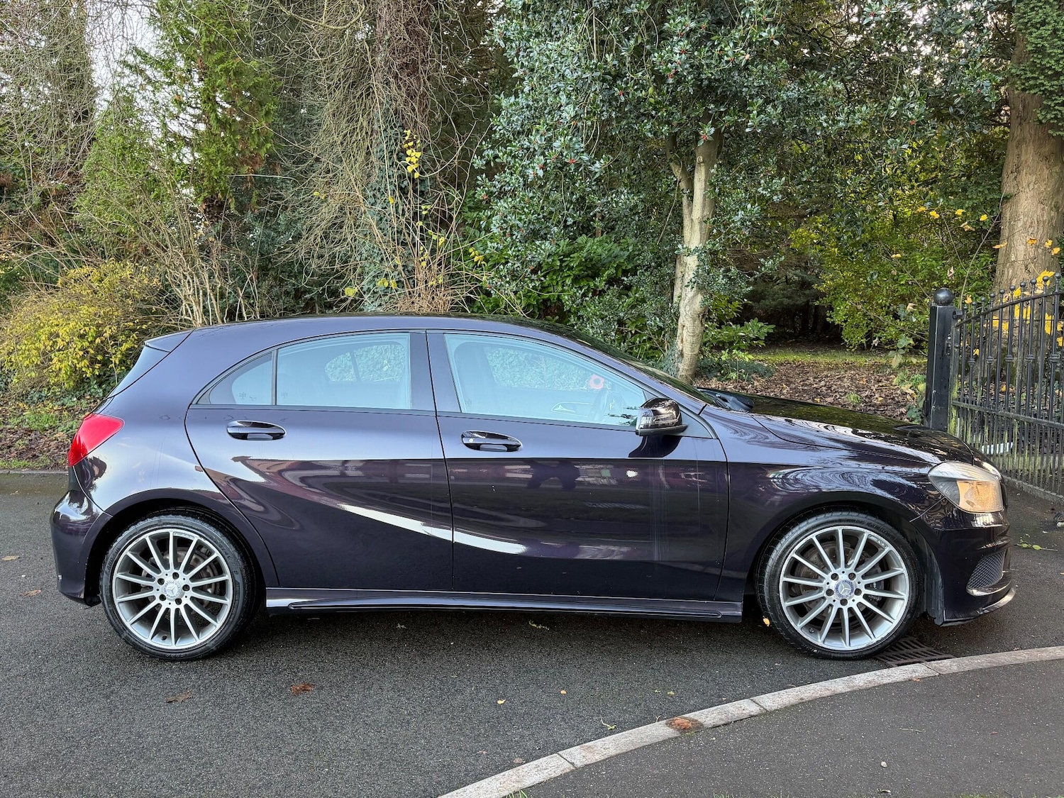 Used Mercedes-Benz A-Class 2014 for sale - 76918522: Photo 12