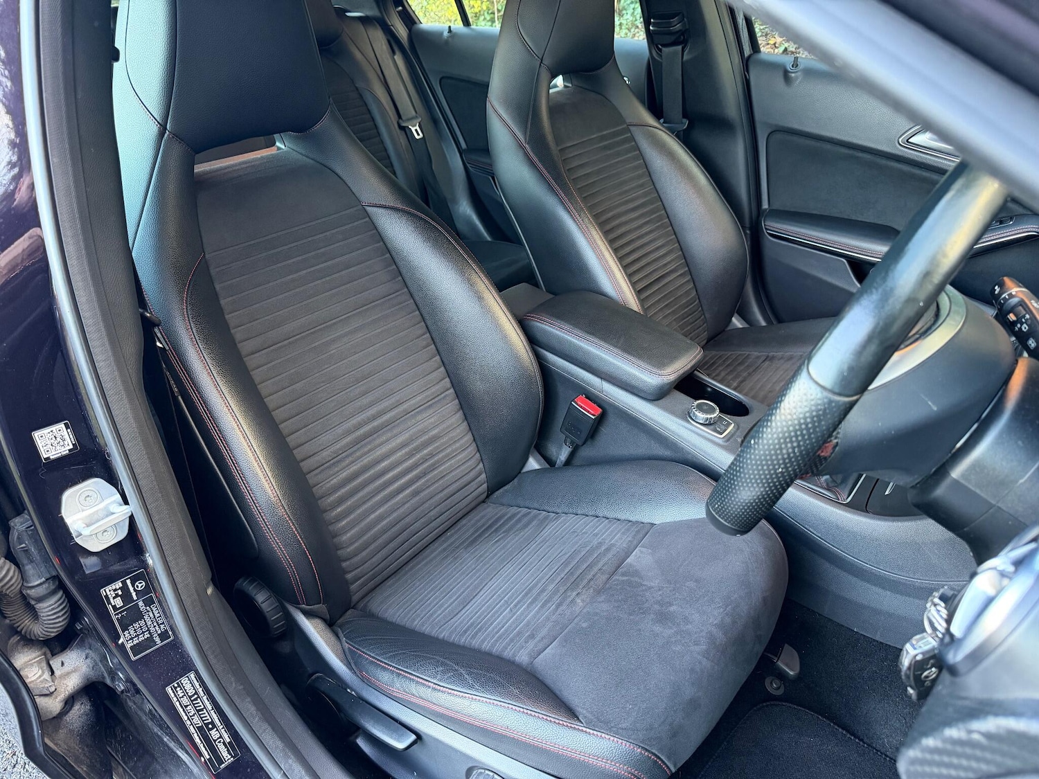 Used Mercedes-Benz A-Class 2014 for sale - 76918522: Photo 18