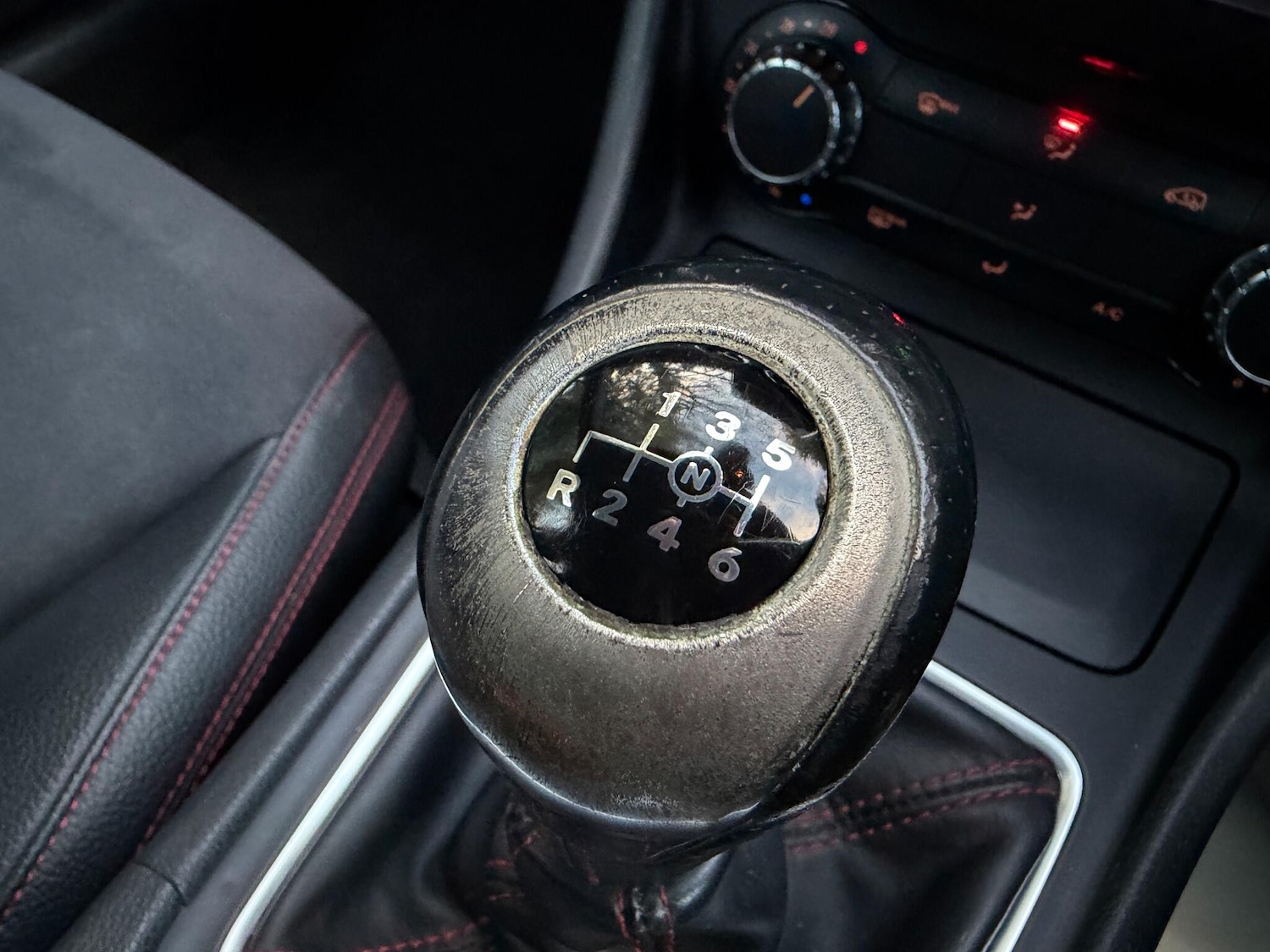 Used Mercedes-Benz A-Class 2014 for sale - 76918522: Photo 35