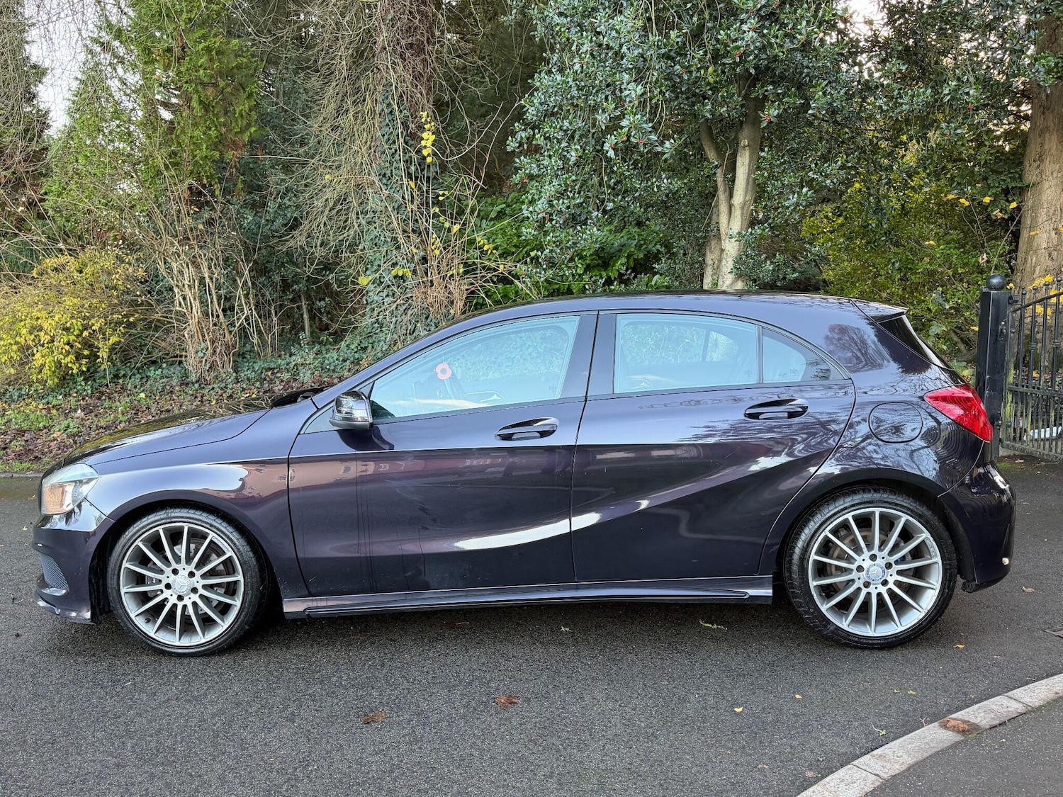 Used Mercedes-Benz A-Class 2014 for sale - 76918522: Photo 4