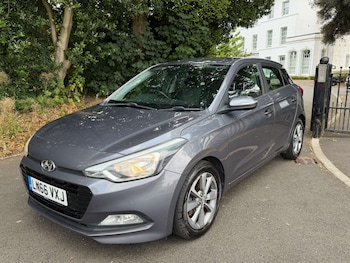 Used Hyundai i20 2016 for sale - 79222179: Photo