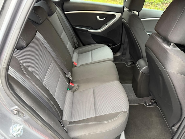 Used Hyundai i30 2015 for sale - 74667645: Photo 18