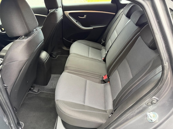 Used Hyundai i30 2015 for sale - 74667645: Photo 21