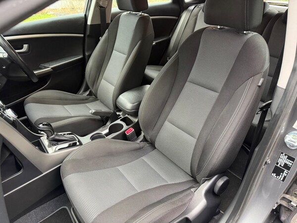 Used Hyundai i30 2015 for sale - 74667645: Photo 24