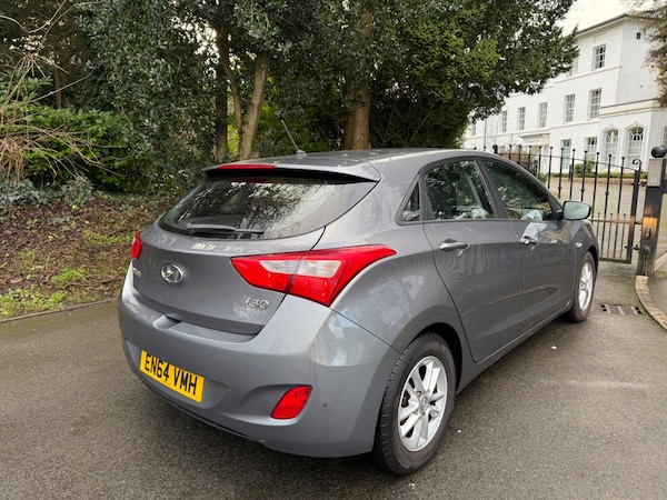 Used Hyundai i30 2015 for sale - 74667645: Photo 7
