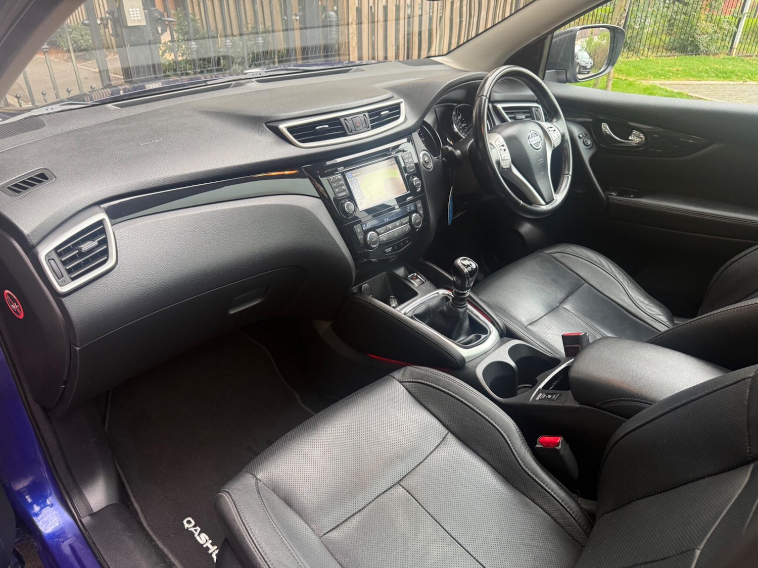 Used Nissan Qashqai 2015 for sale - 76260480: Photo 24