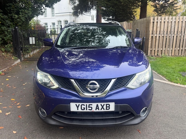 Used Nissan Qashqai 2015 for sale - 76260480: Photo 2