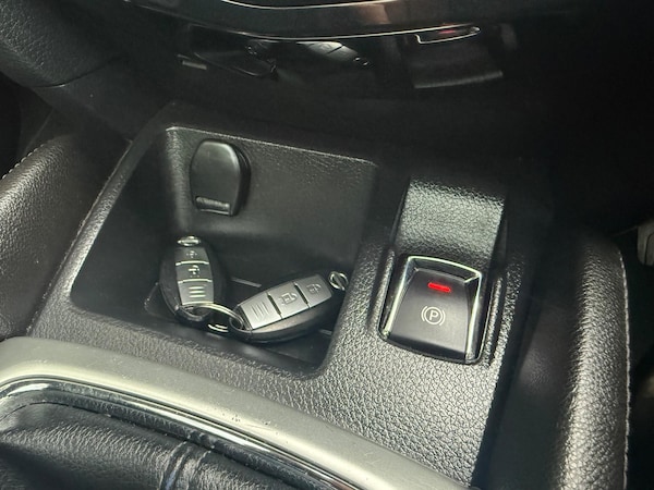 Used Nissan Qashqai 2015 for sale - 76260480: Photo 34