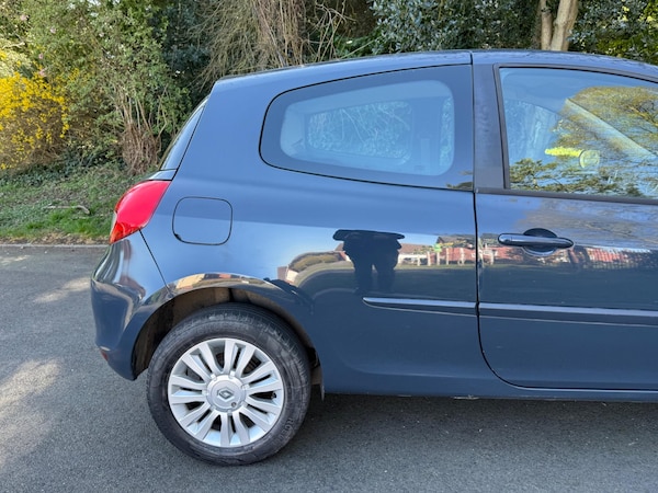 Used Renault Clio 2012 for sale - 74768122: Photo 11
