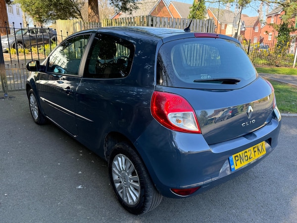 Used Renault Clio 2012 for sale - 74768122: Photo 9