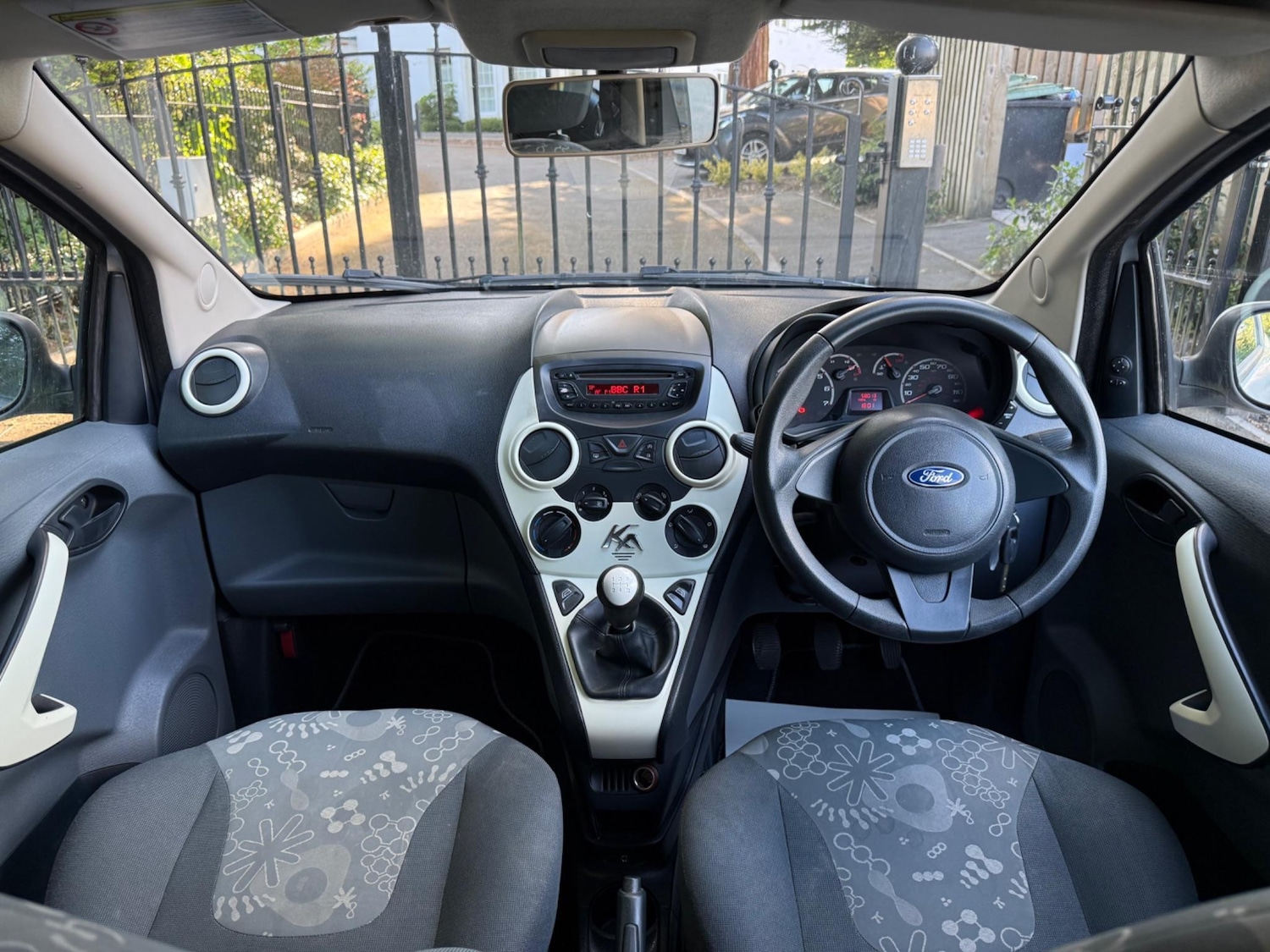 Vehicle 21