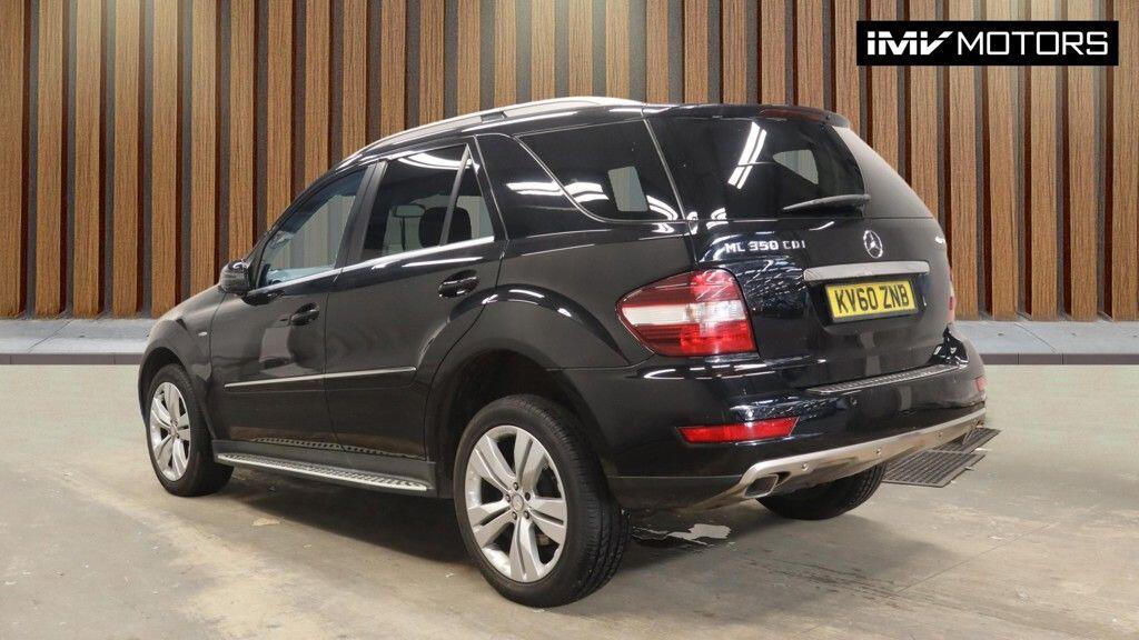 Used Mercedes-Benz M Class 2010 for sale - 77978183: Photo 3