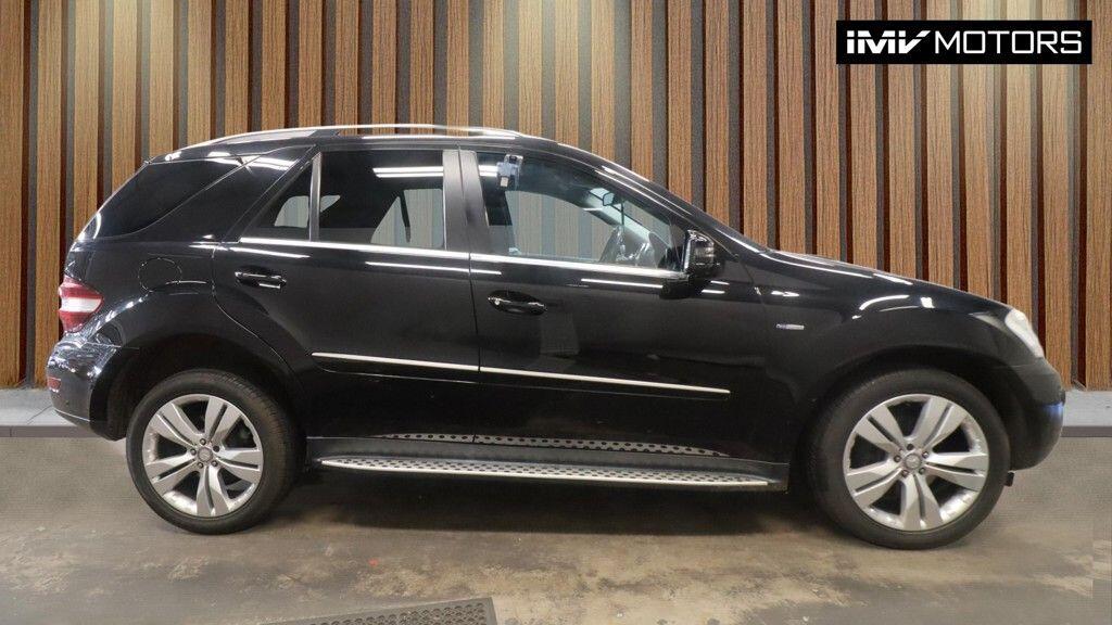 Used Mercedes-Benz M Class 2010 for sale - 77978183: Photo 5