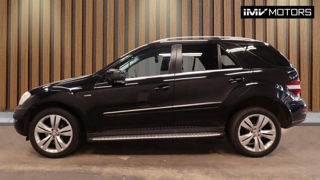 Used Mercedes-Benz M Class 2010 for sale - 77978183: Photo 6