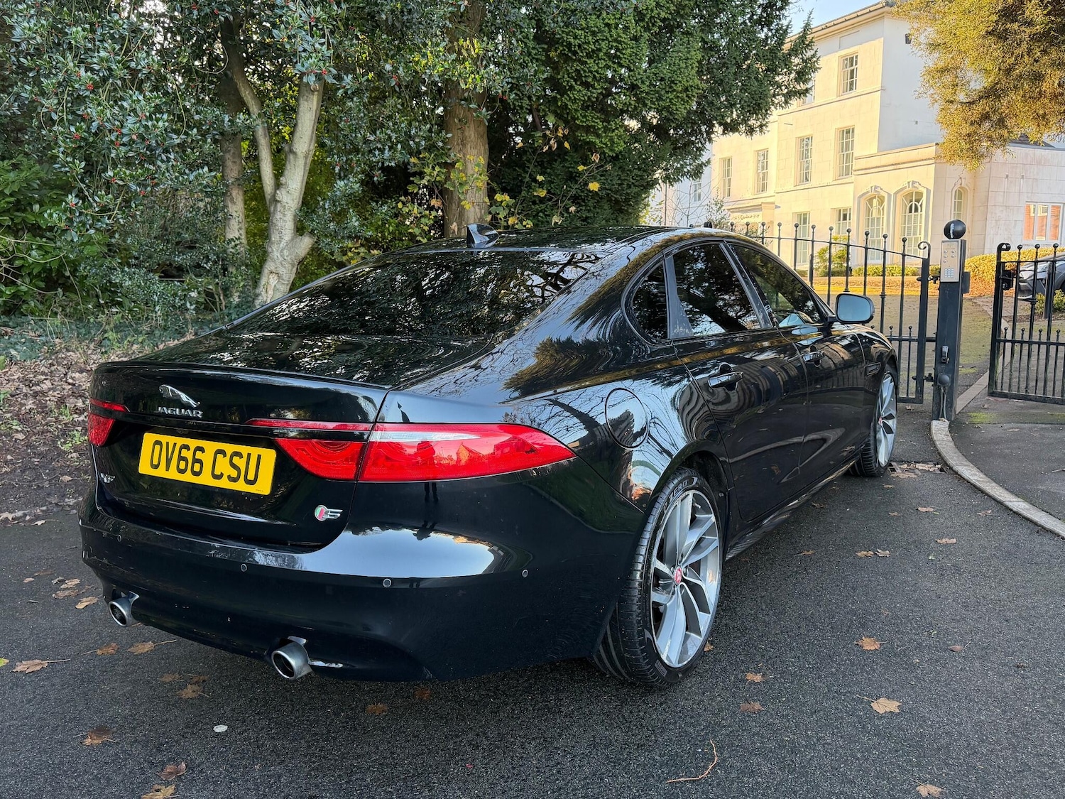 Used Jaguar XF 2016 for sale - 76997124: Photo 11