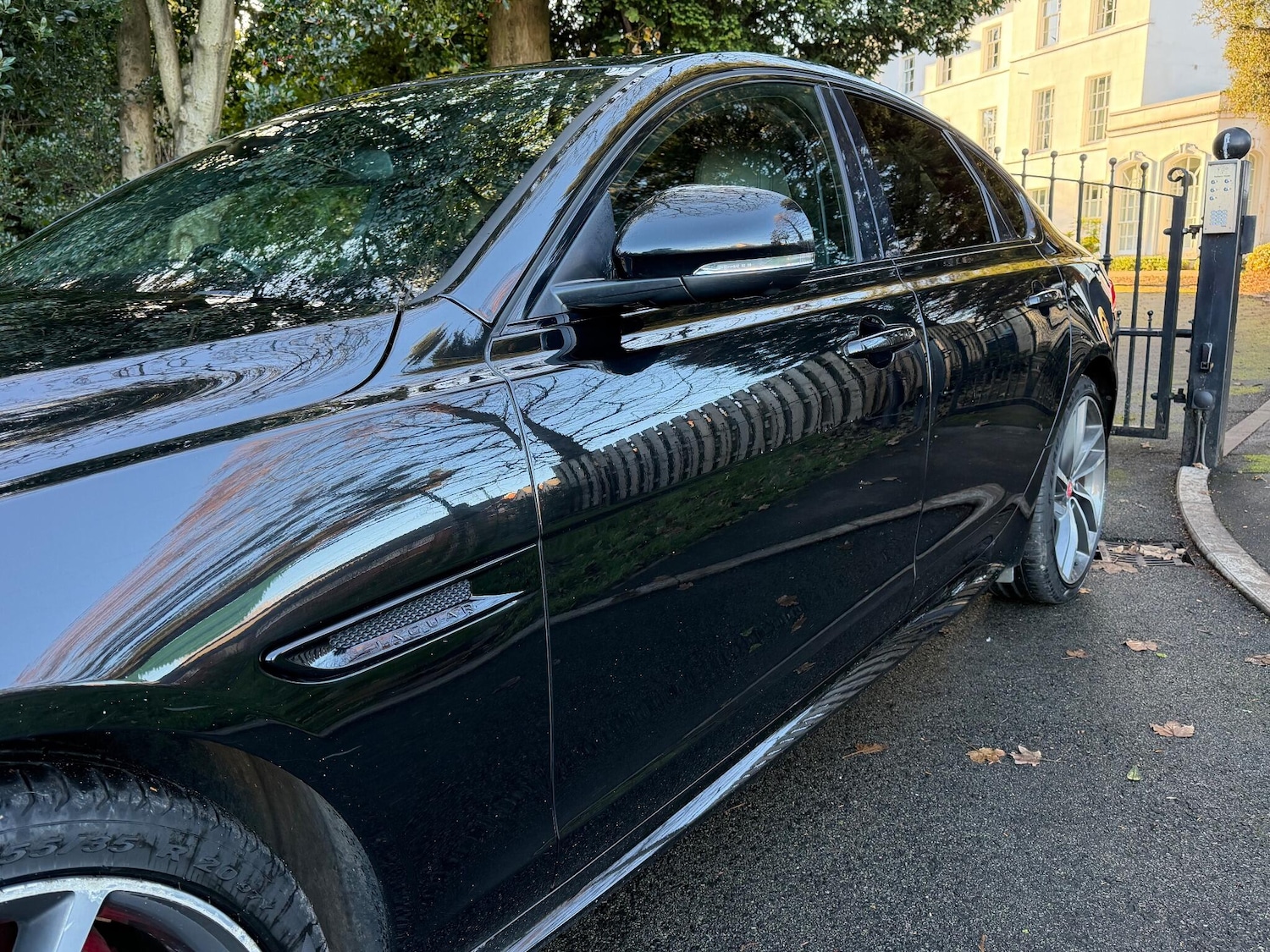 Used Jaguar XF 2016 for sale - 76997124: Photo 9