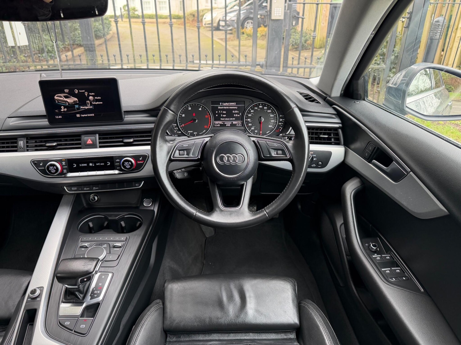 Used Audi A4 Avant 2016 for sale - 77359051: Photo 31
