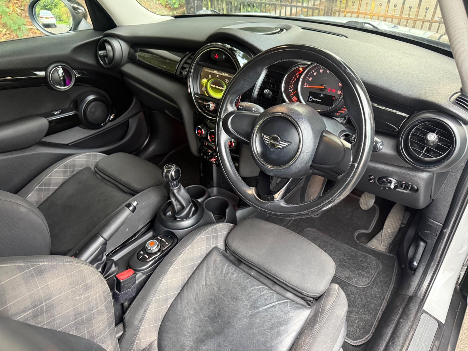 Used MINI Hatch 2015 for sale - 76072103: Photo 13