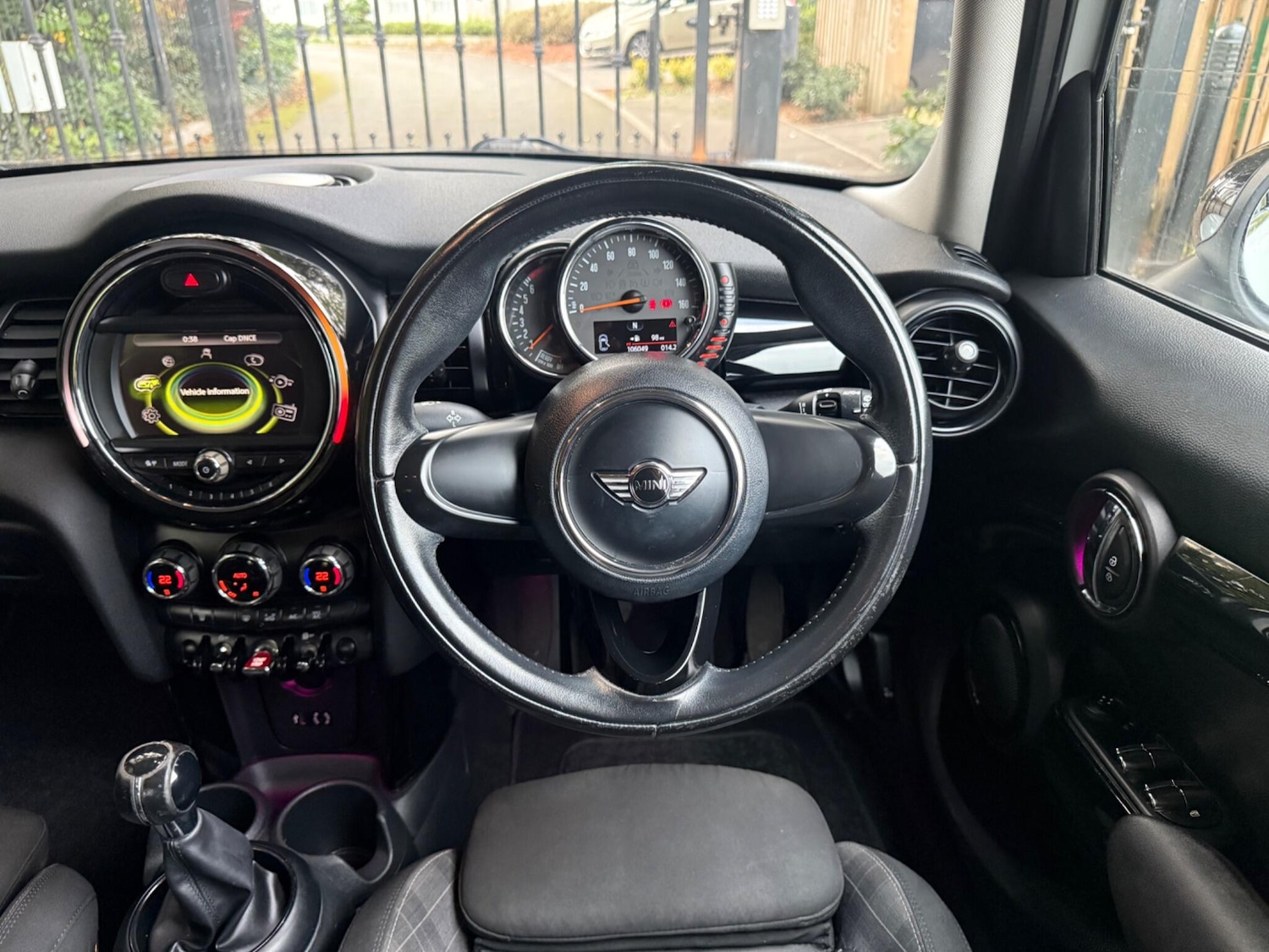 Used MINI Hatch 2015 for sale - 76072103: Photo 25