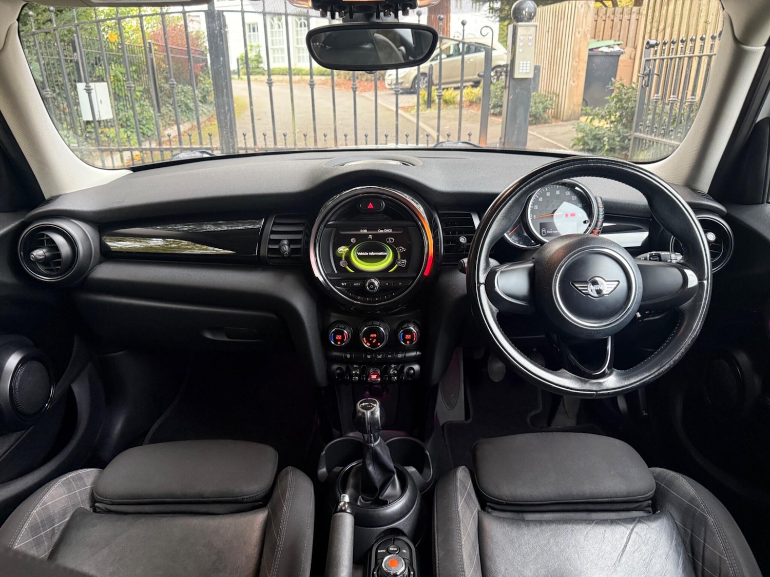 Used MINI Hatch 2015 for sale - 76072103: Photo 26